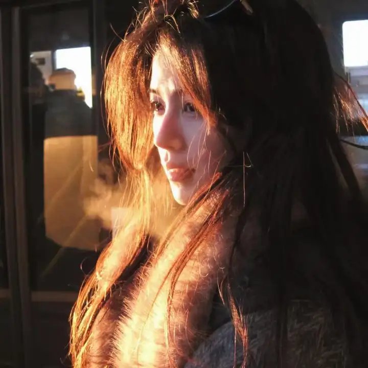 黑白姊妹